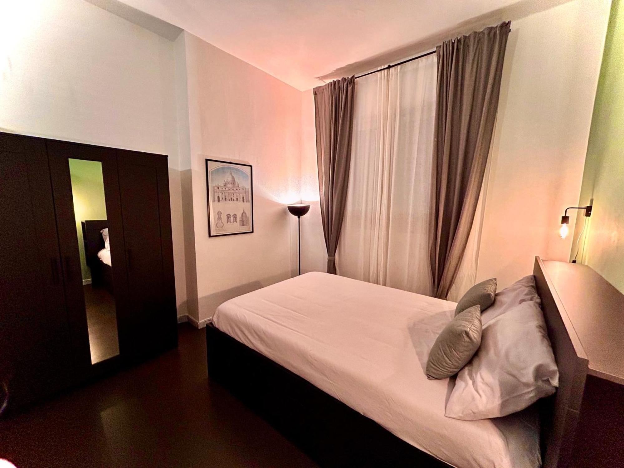 Jef San Giovanni, Appartement Rome